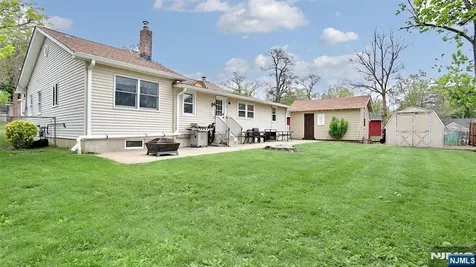 26 Mohawk Avenue Par-troy Hills Twp. NJ 07034