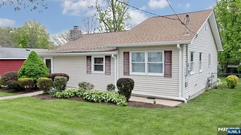 26 Mohawk Avenue Par-troy Hills Twp. NJ 07034