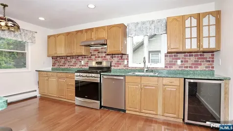 26 Mohawk Avenue Par-troy Hills Twp. NJ 07034