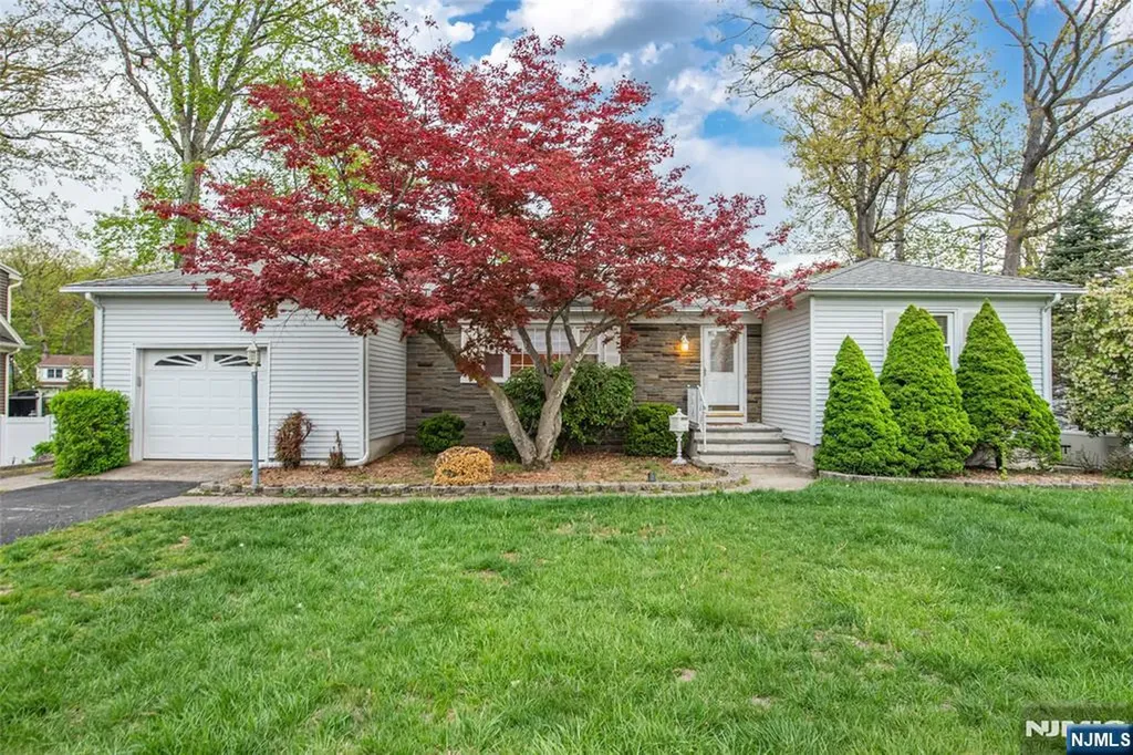 51 Chestnut Drive Wayne NJ 07470