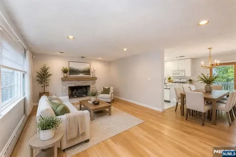 51 Chestnut Drive Wayne NJ 07470