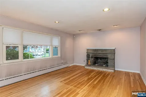 51 Chestnut Drive Wayne NJ 07470