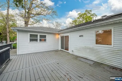 51 Chestnut Drive Wayne NJ 07470