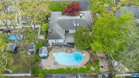 51 Chestnut Drive Wayne NJ 07470