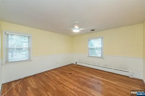 51 Chestnut Drive Wayne NJ 07470