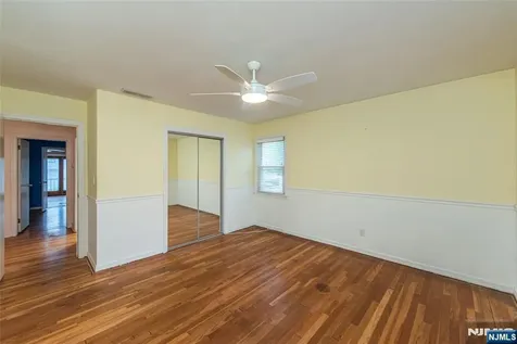 51 Chestnut Drive Wayne NJ 07470