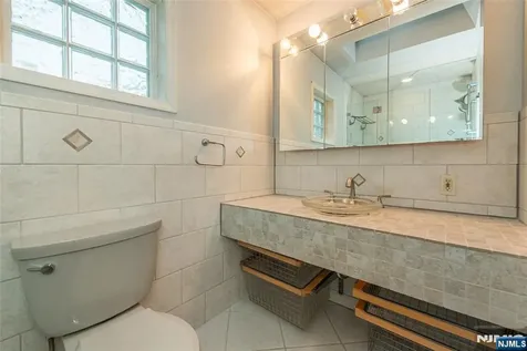 51 Chestnut Drive Wayne NJ 07470