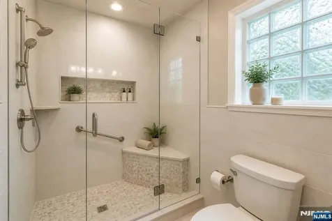 51 Chestnut Drive Wayne NJ 07470