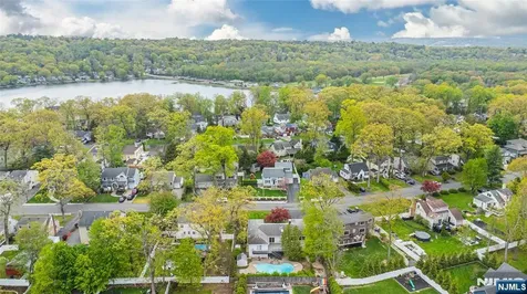 51 Chestnut Drive Wayne NJ 07470