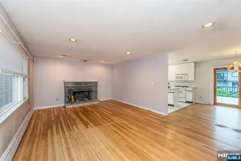 51 Chestnut Drive Wayne NJ 07470