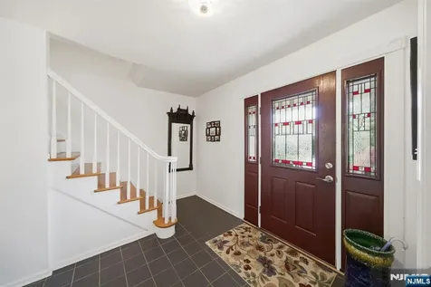 7 Candle Lane East Brunswick NJ 08816