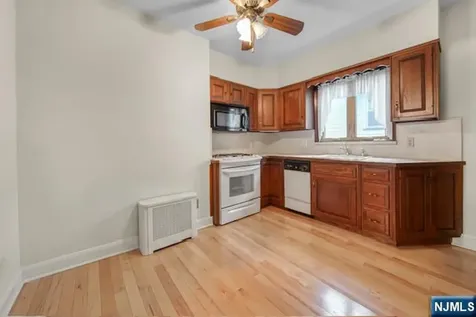 51 Sunset Avenue Bloomfield NJ 07003