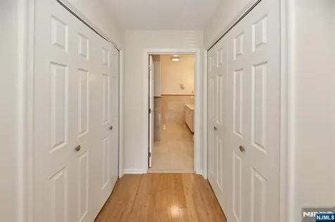 570 Oak Avenue Maywood NJ 07607