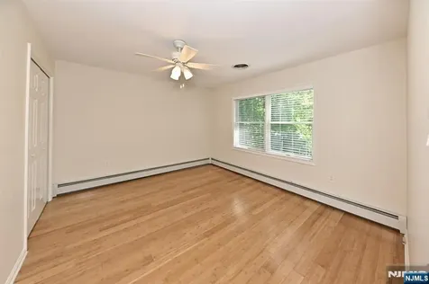 570 Oak Avenue Maywood NJ 07607