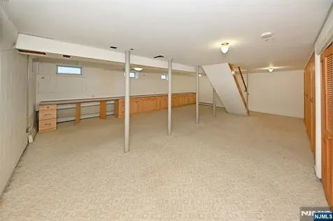 570 Oak Avenue Maywood NJ 07607