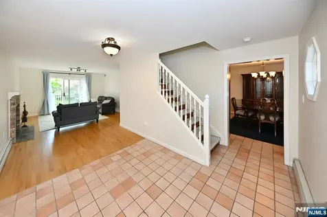570 Oak Avenue Maywood NJ 07607