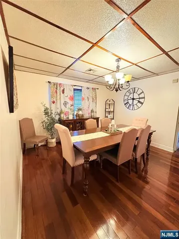 41 Franklin Place Totowa NJ 07512