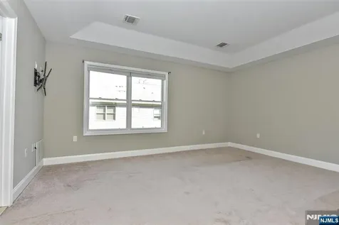 501 Whitney Lane Allendale NJ 07401