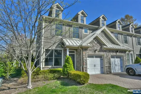 501 Whitney Lane Allendale NJ 07401