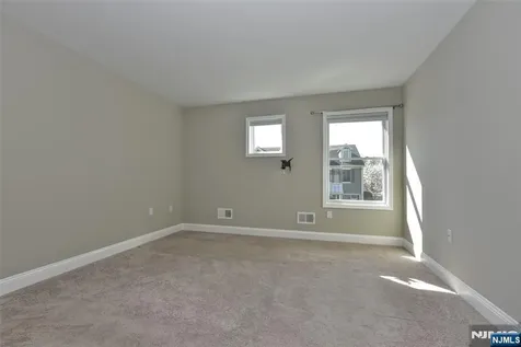 501 Whitney Lane Allendale NJ 07401
