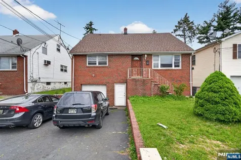 65 Crosby Avenue Paterson NJ 07502