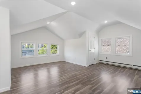 226 Clinton Street East Orange NJ 07017