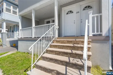 226 Clinton Street East Orange NJ 07017