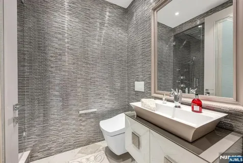 1512 Palisade Avenue Fort Lee NJ 07024