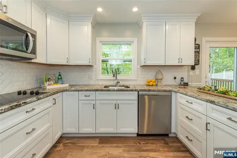 5 Robin Hill Road North Caldwell NJ 07006