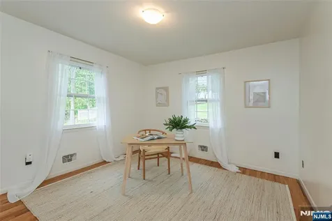 5 Robin Hill Road North Caldwell NJ 07006