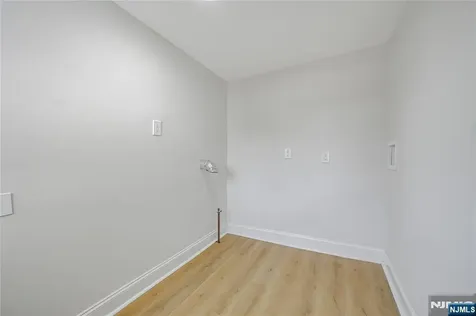 171 20th Avenue Paterson NJ 07501