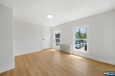 171 20th Avenue Paterson NJ 07501