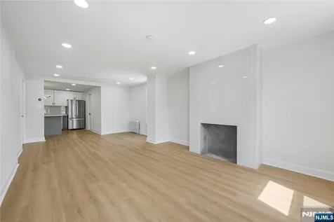 171 20th Avenue Paterson NJ 07501