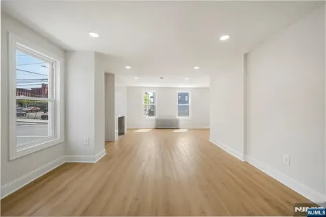 171 20th Avenue Paterson NJ 07501