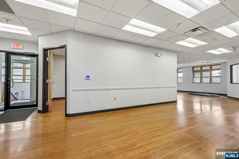 92 Union Avenue Cresskill NJ 07626
