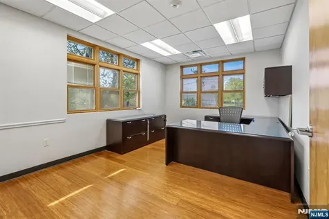 92 Union Avenue Cresskill NJ 07626