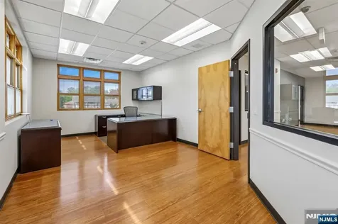 92 Union Avenue Cresskill NJ 07626