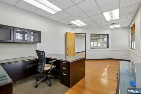 92 Union Avenue Cresskill NJ 07626