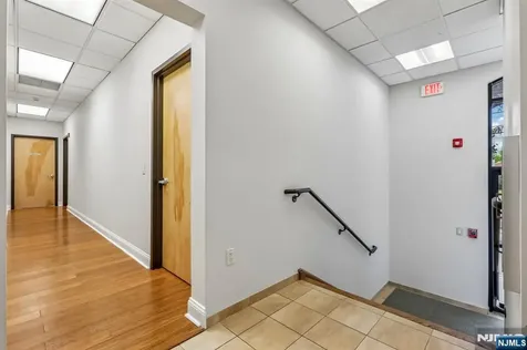 92 Union Avenue Cresskill NJ 07626