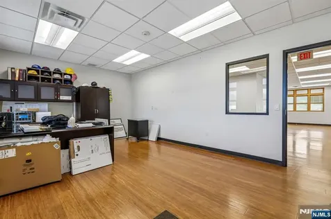 92 Union Avenue Cresskill NJ 07626