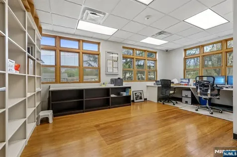 92 Union Avenue Cresskill NJ 07626