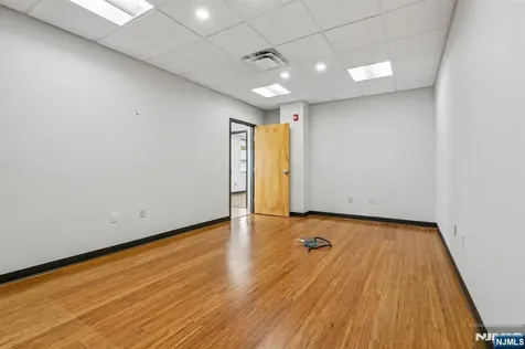 92 Union Avenue Cresskill NJ 07626