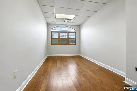 92 Union Avenue Cresskill NJ 07626