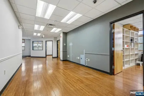 92 Union Avenue Cresskill NJ 07626