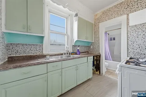 442 Paulison Avenue Passaic NJ 07055