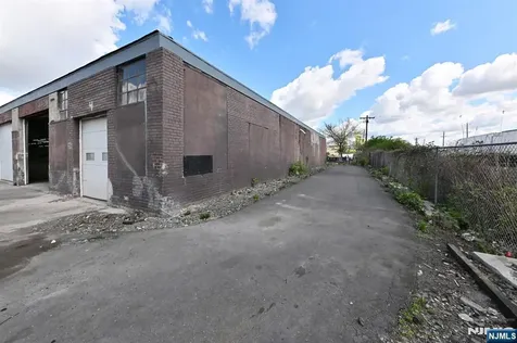 210 Newman Street Hackensack NJ 07601