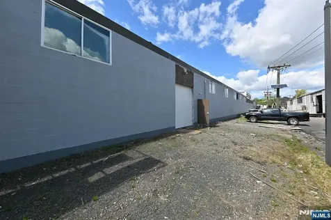 210 Newman Street Hackensack NJ 07601