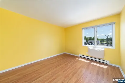 651 Riverside Avenue Lyndhurst NJ 07071