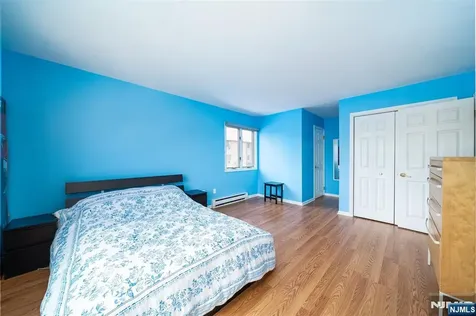 651 Riverside Avenue Lyndhurst NJ 07071