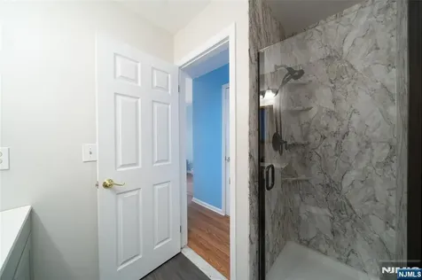 651 Riverside Avenue Lyndhurst NJ 07071